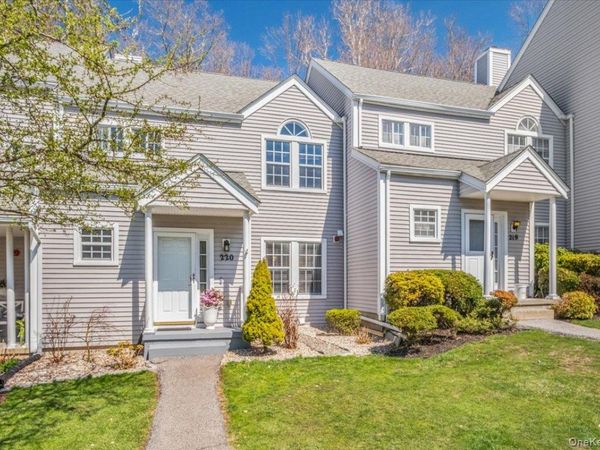 220 Sandpiper Court , Yorktown Heights, NY 10598