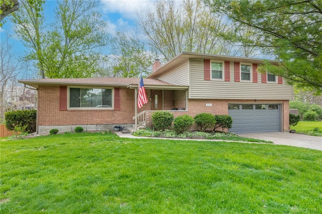 4155 Ridgetop Drive, Bellbrook, OH 45305 Main Photo