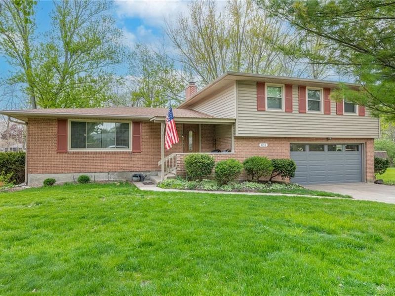 4155 Ridgetop Drive, Bellbrook, OH 45305 Photo 1