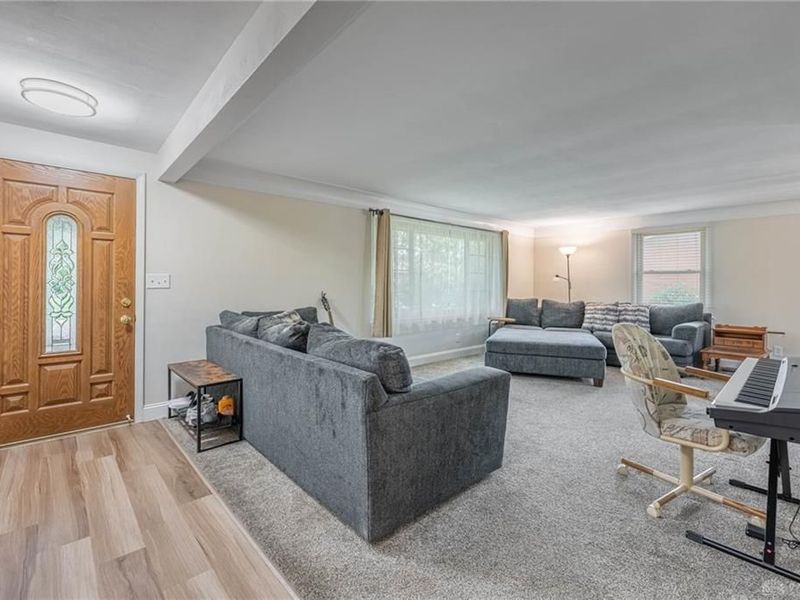 4155 Ridgetop Drive, Bellbrook, OH 45305 Photo 4