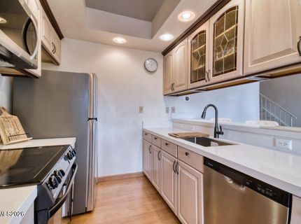 128 Holly Lane, Unit B, Stateline, NV 89449 Photo