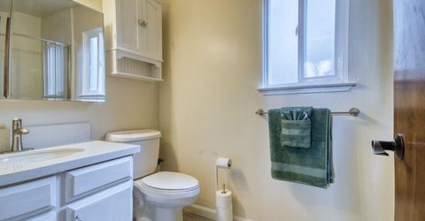 128 Holly Lane, Unit B, Stateline, NV 89449 Photo