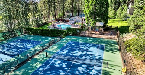 128 Holly Lane, Unit B, Stateline, NV 89449 Photo