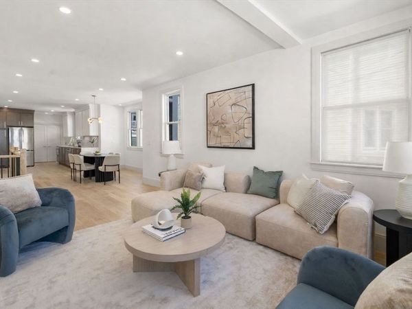 10-12 Clyde Rd, Watertown, MA 02472