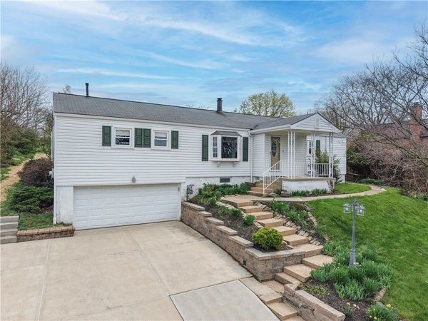 5985 Boyer Ave, Bethel Park, PA 15102