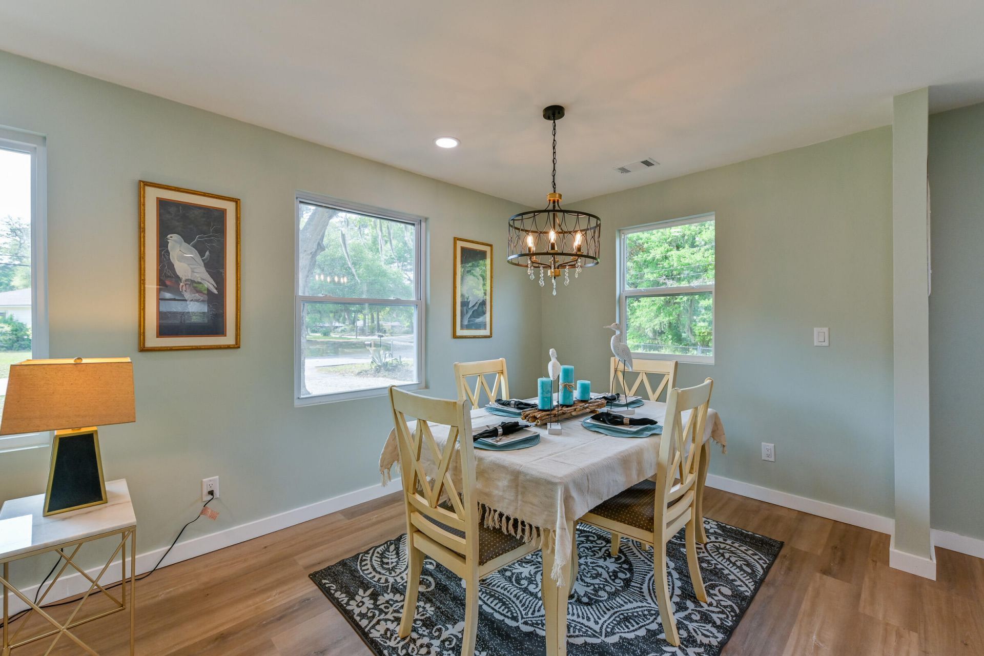 1013 Rentz Street Photo 10