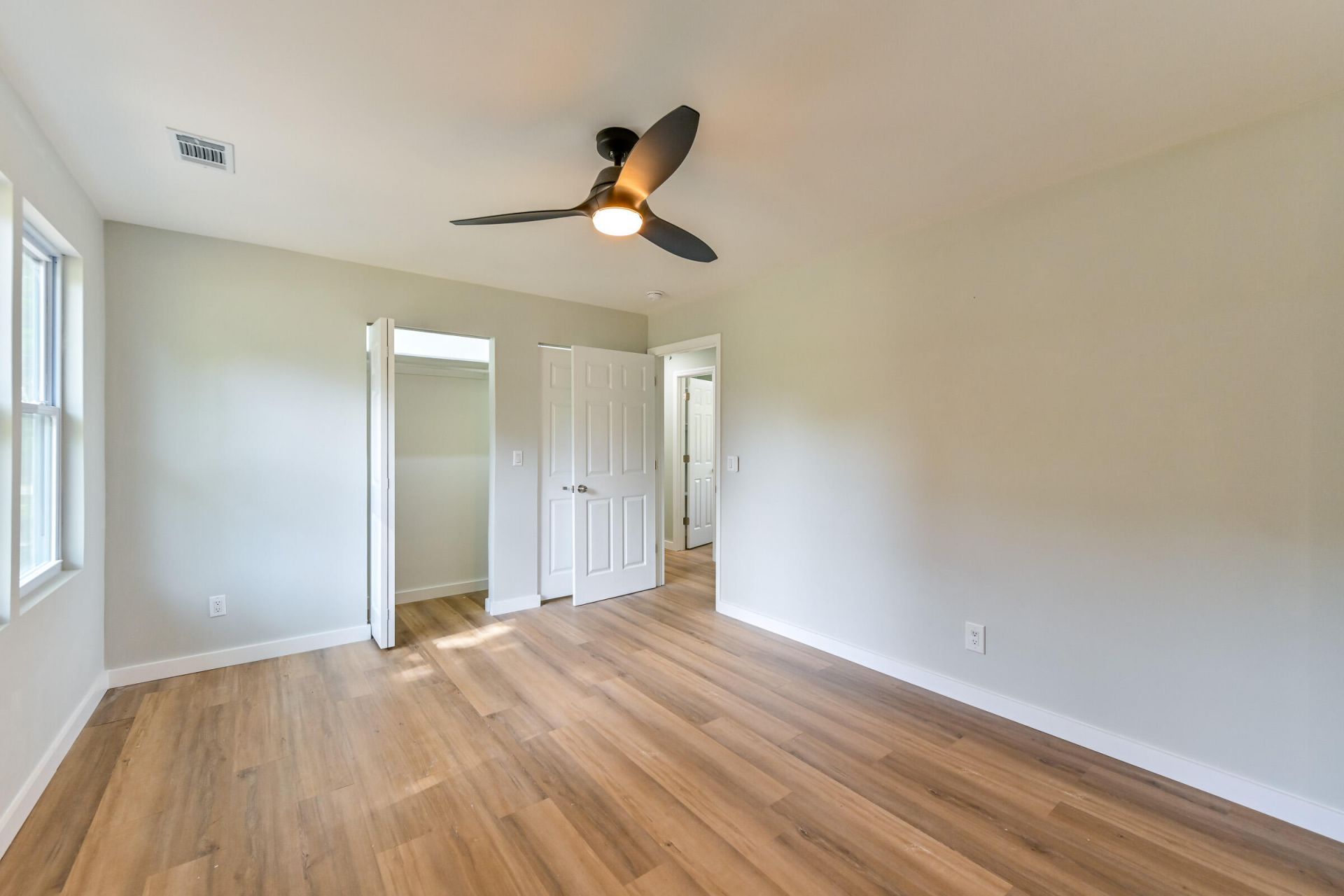 1013 Rentz Street Photo 25