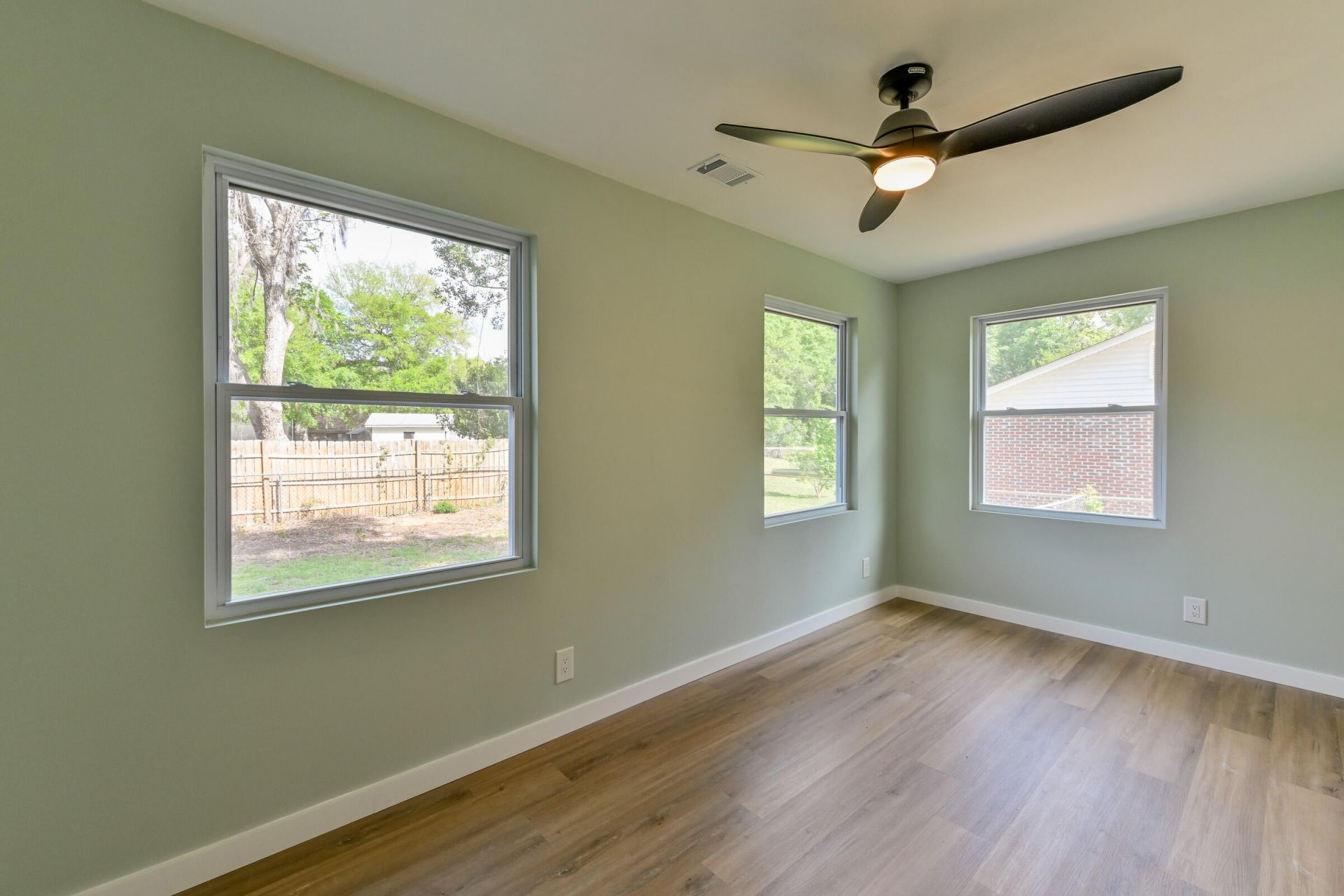 1013 Rentz Street Photo 31