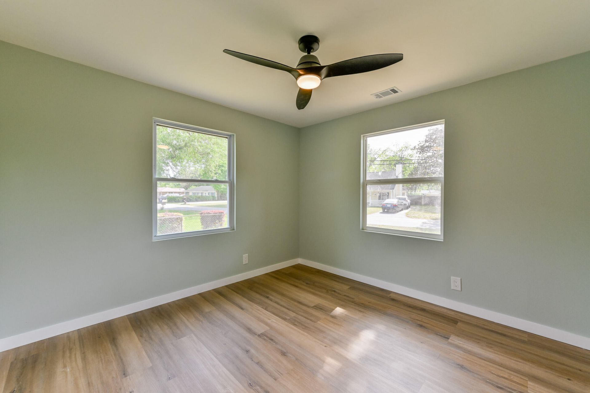 1013 Rentz Street Photo 35