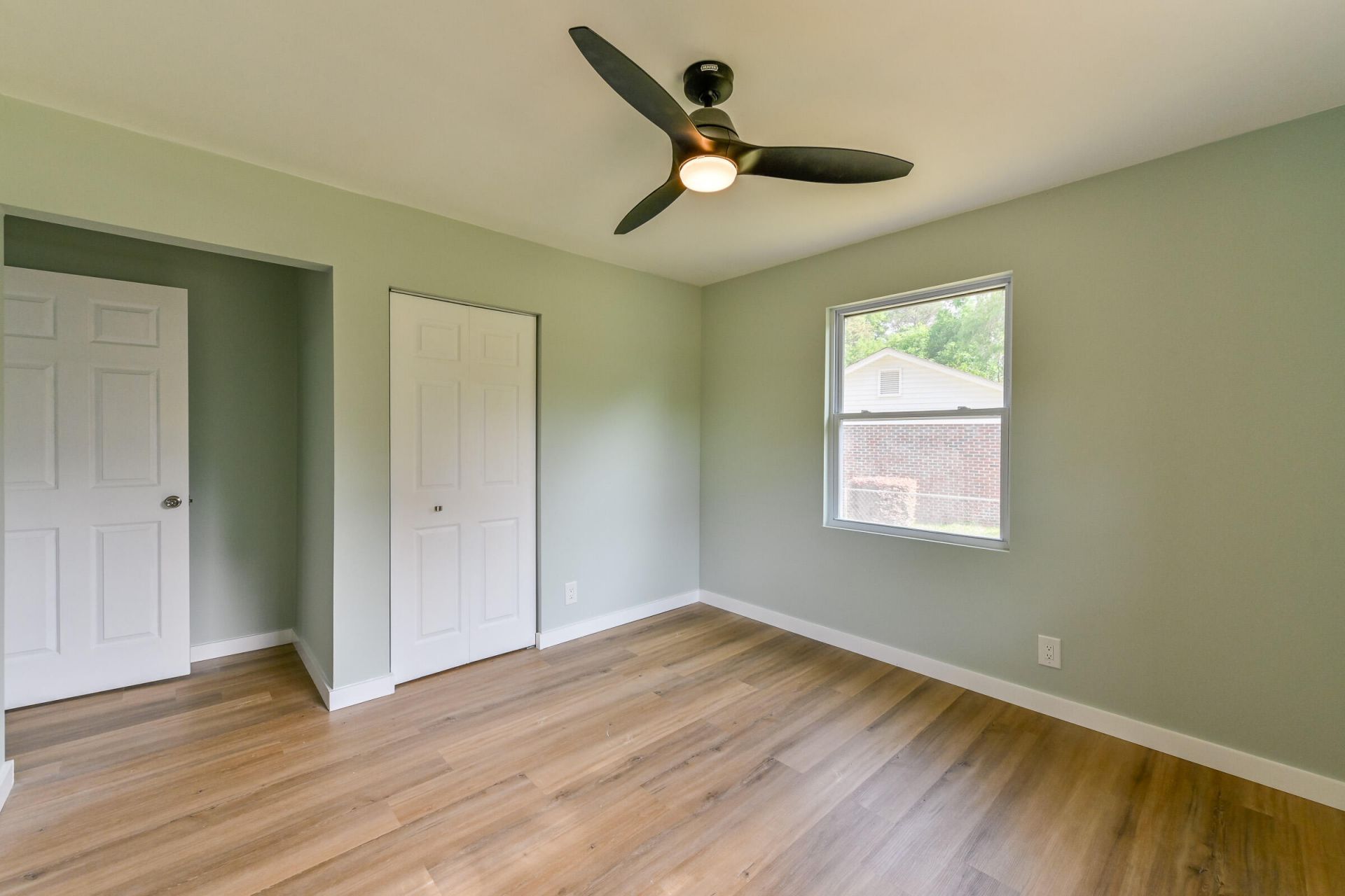 1013 Rentz Street Photo 36