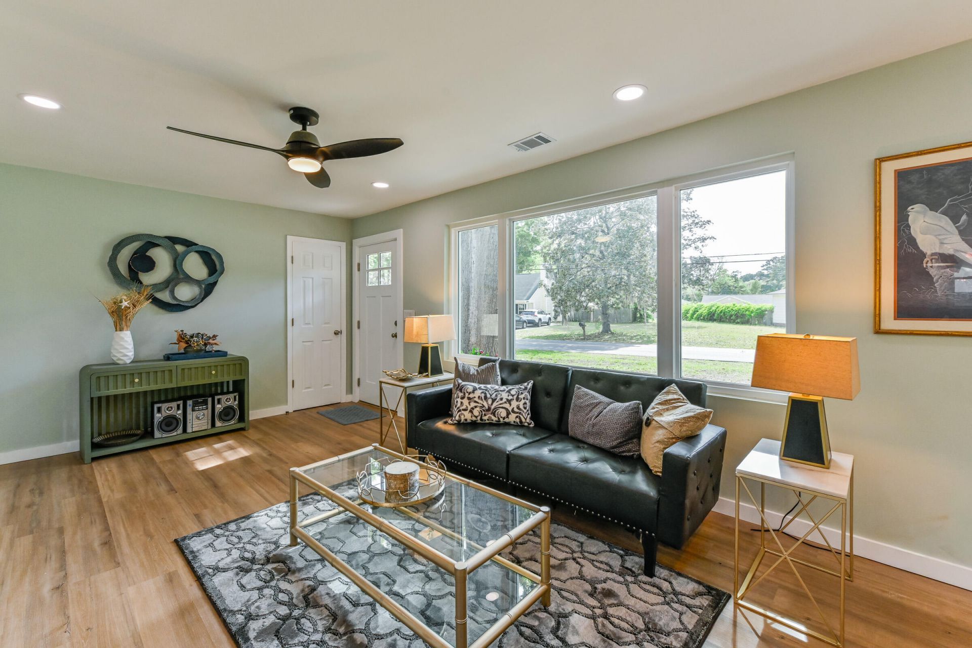 1013 Rentz Street Photo 8