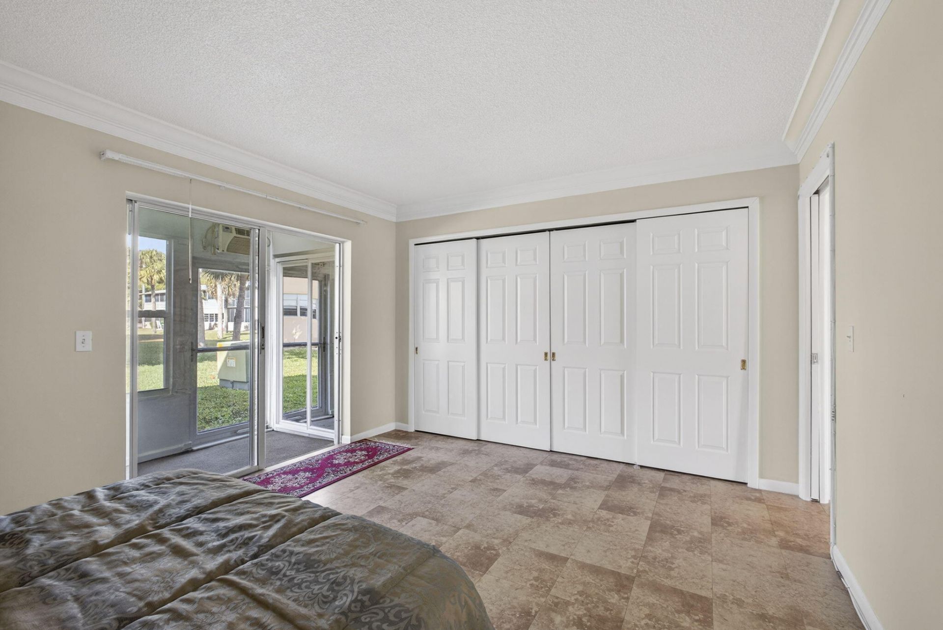 19 Hastings B, West Palm Beach, FL 33417 Photo