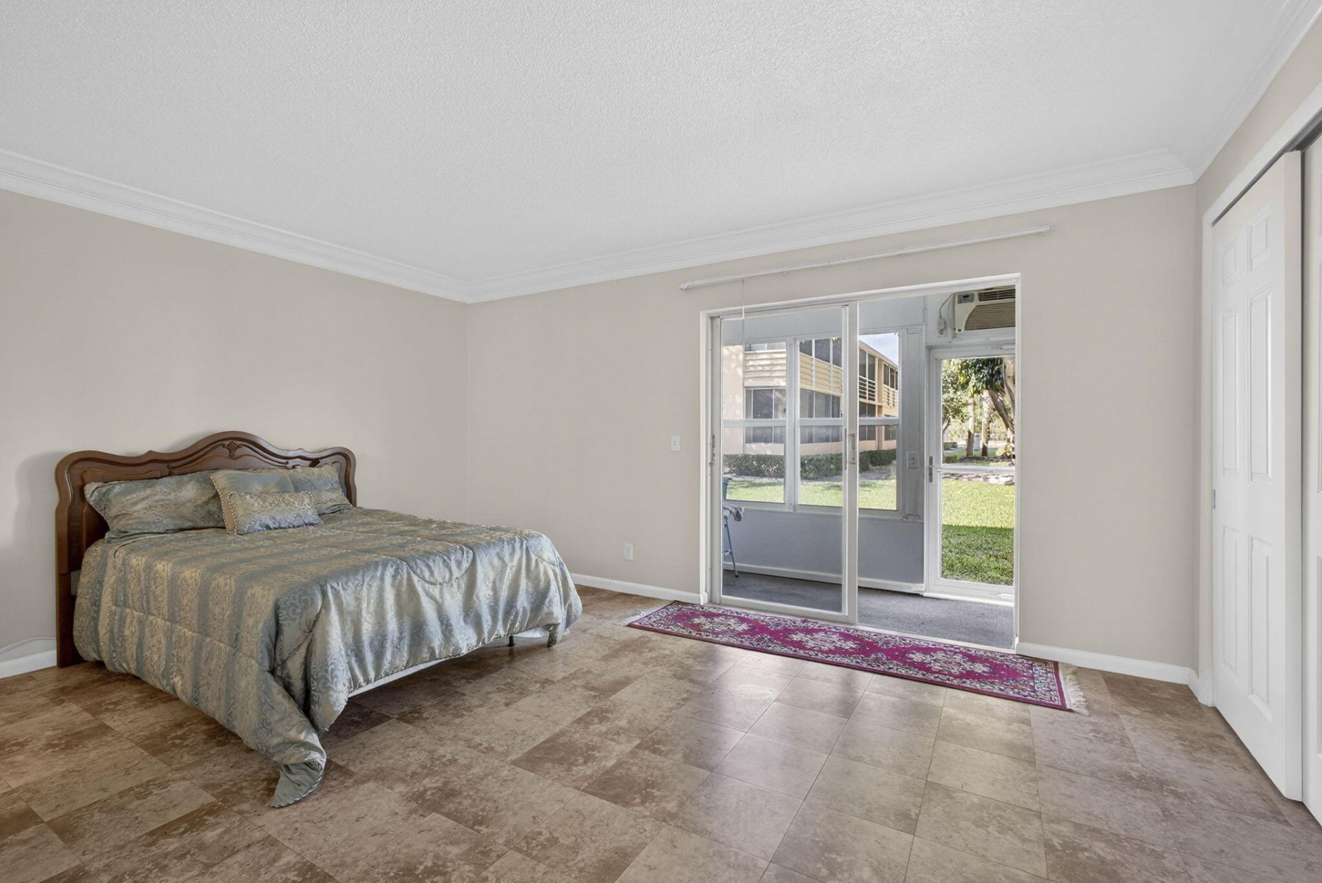 19 Hastings B, West Palm Beach, FL 33417 Photo