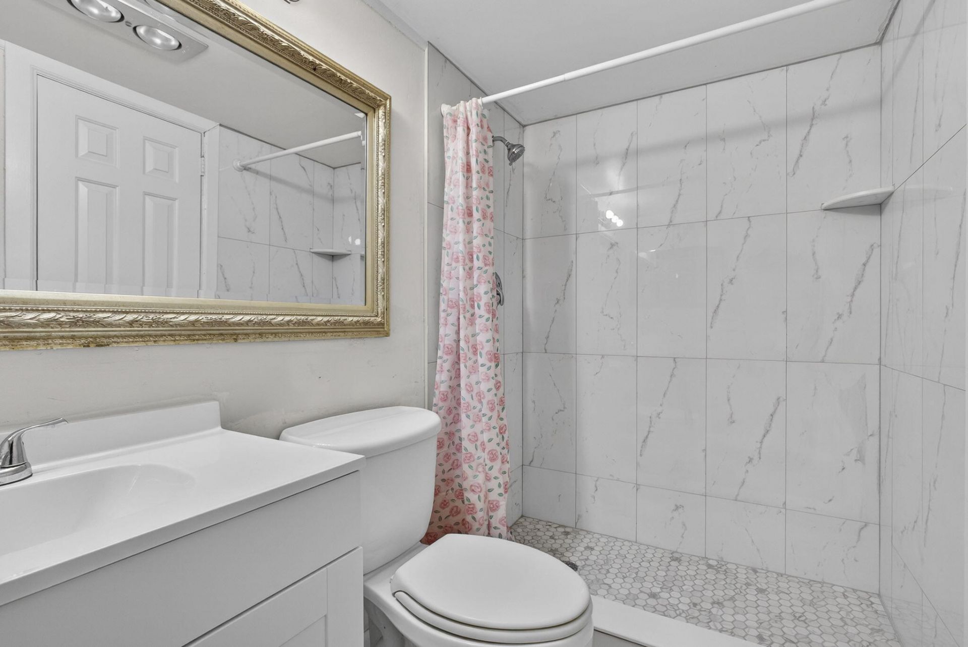 19 Hastings B, West Palm Beach, FL 33417 Photo