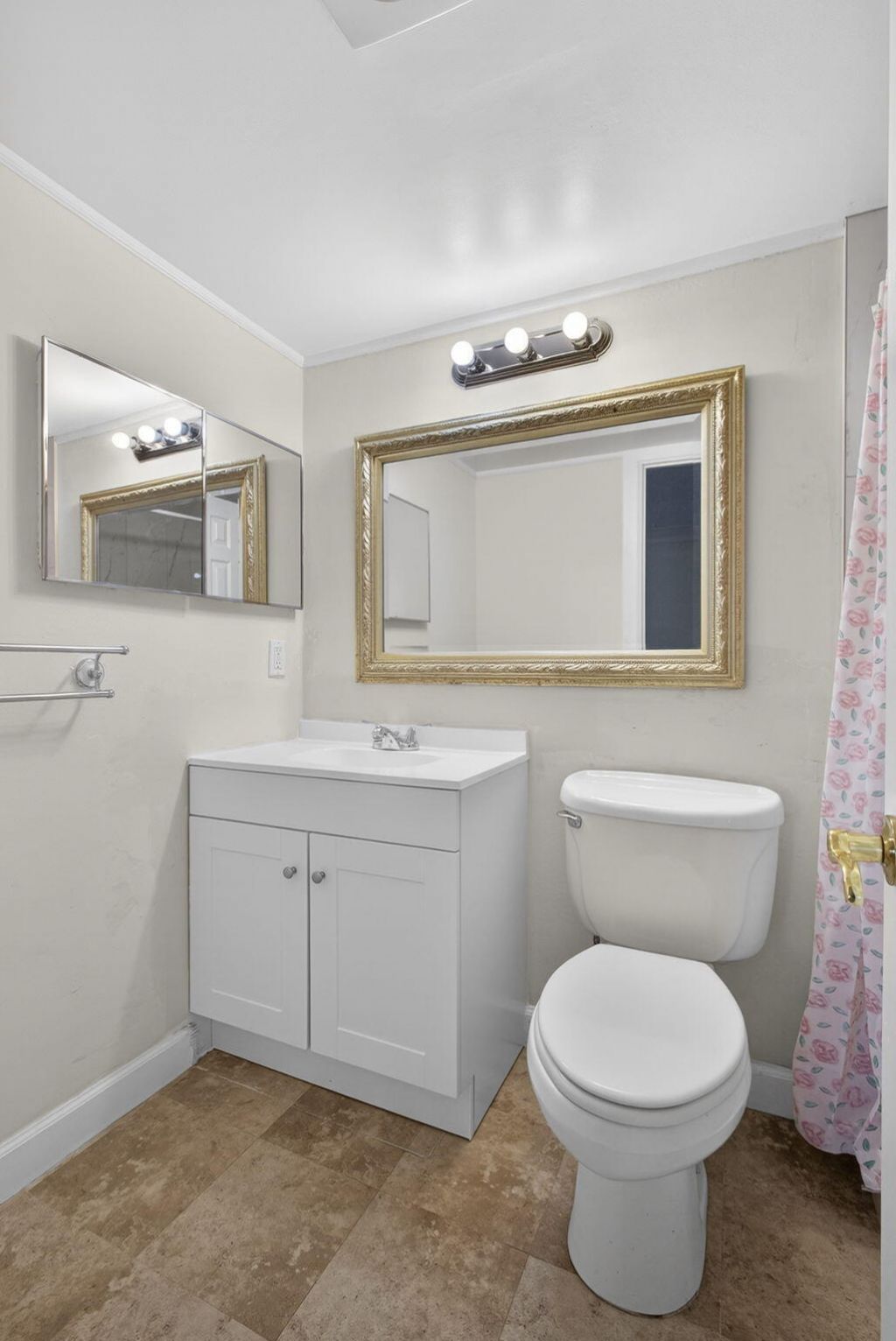 19 Hastings B, West Palm Beach, FL 33417 Photo