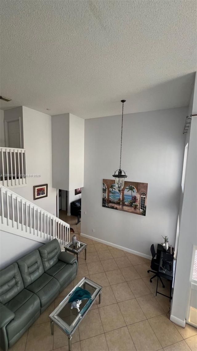 1590 Seagrape Way, Hollywood, FL 33019 Photo