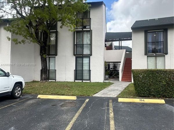 6795 SW 132nd Ave, Unit 203, Miami, FL 33183