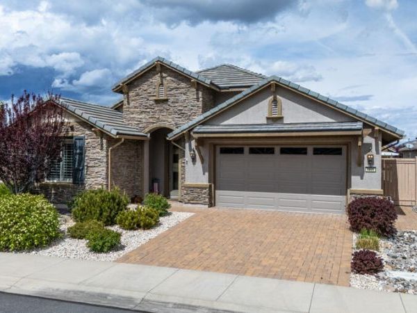 9835 Hafflinger Lane, Reno, NV 89521