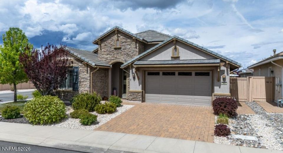 9835 Hafflinger Lane, Reno, NV 89521 Photo