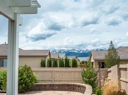 9835 Hafflinger Lane, Reno, NV 89521 Photo