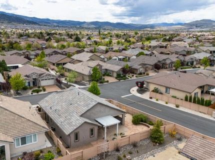 9835 Hafflinger Lane, Reno, NV 89521 Photo