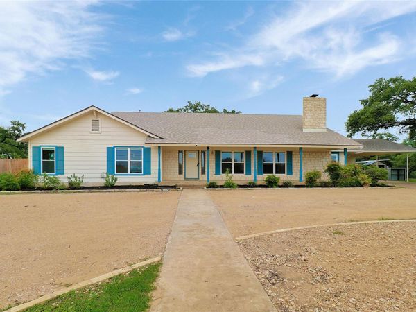 1701 E New Hope DR, Cedar Park, TX 78641