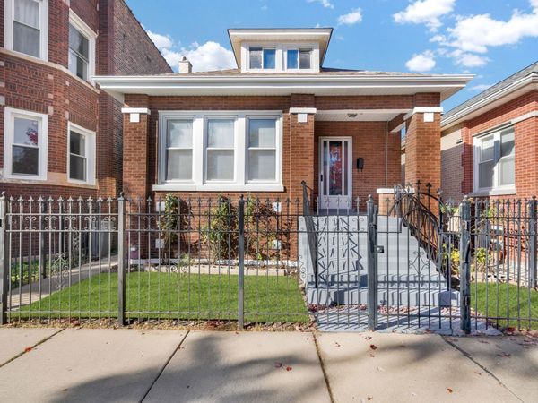 6112 S Mozart Street , Chicago, IL 60629