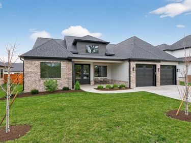 570 Saffron Lane, Versailles, KY 40383