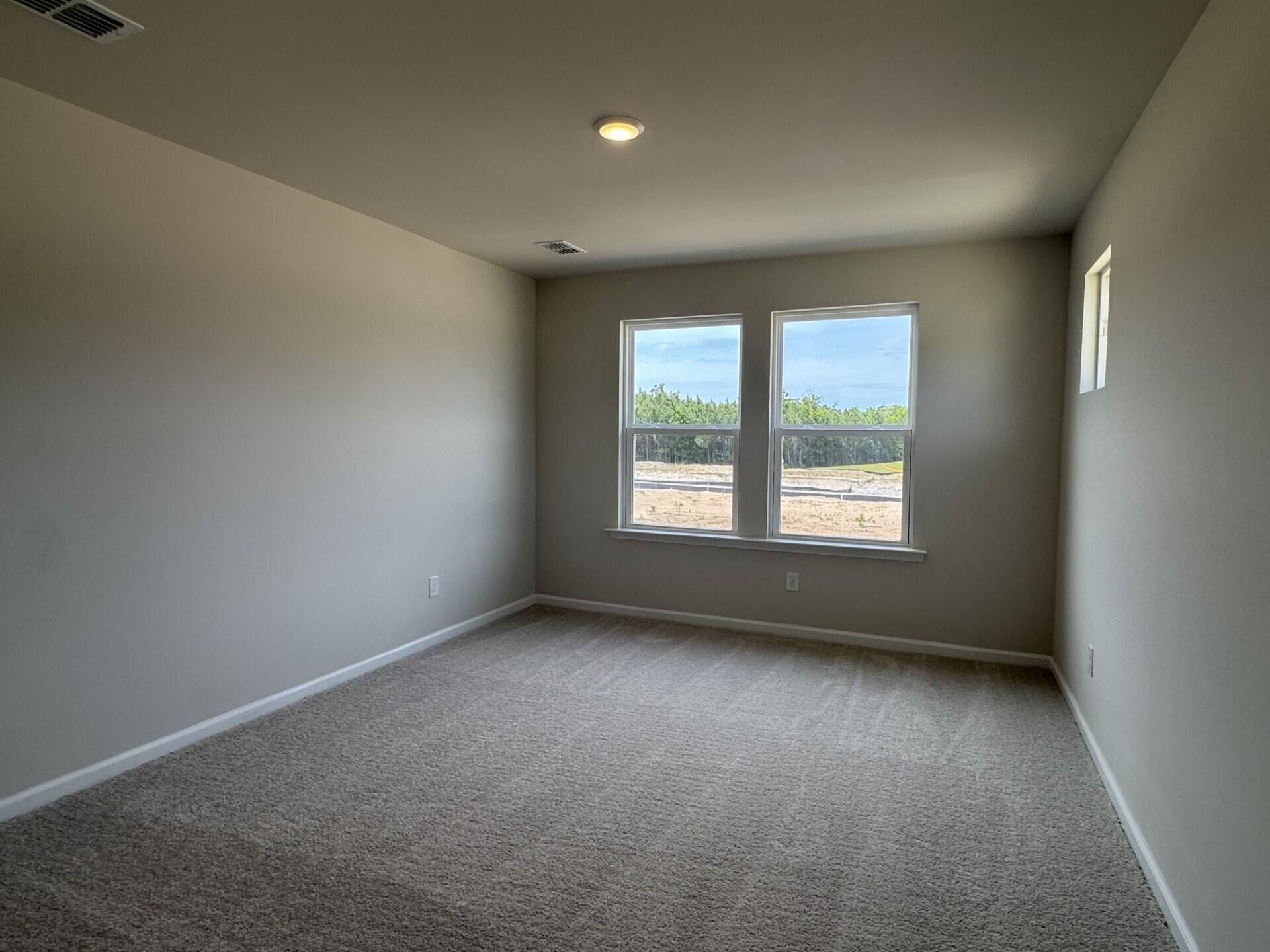 5063 Blackberry Lane Photo 13