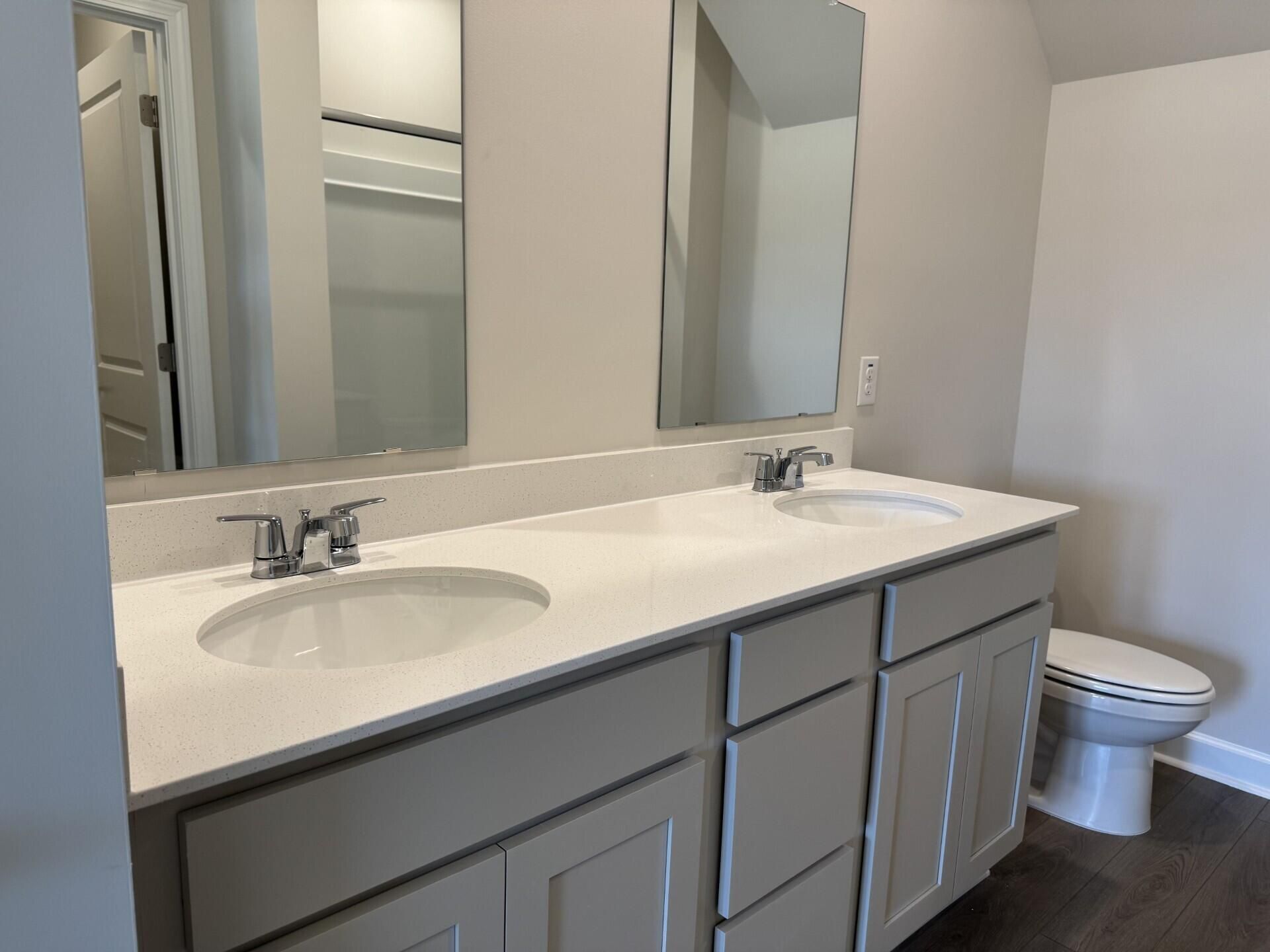 5063 Blackberry Lane Photo 14