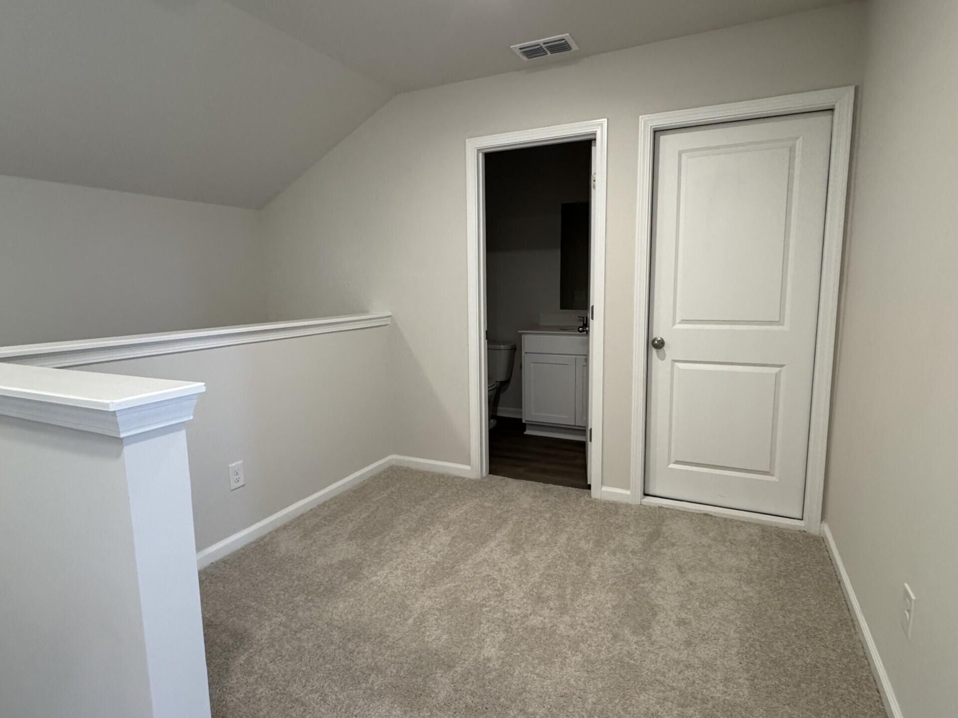 5063 Blackberry Lane Photo 17