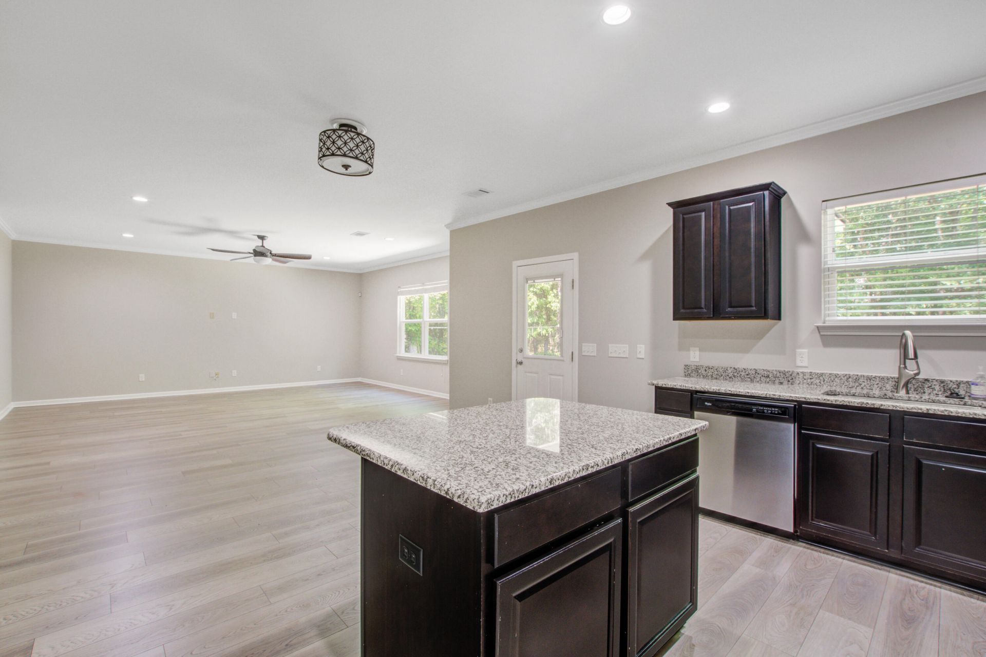 2151 Gammon Street Photo 4