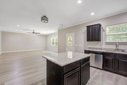 2151 Gammon Street photo 4