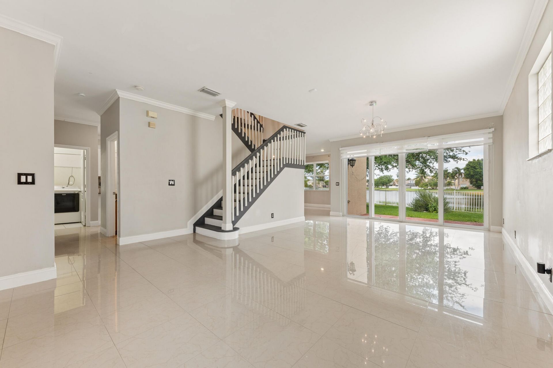 113 Canterbury Place, Royal Palm Beach, FL 33414 Photo