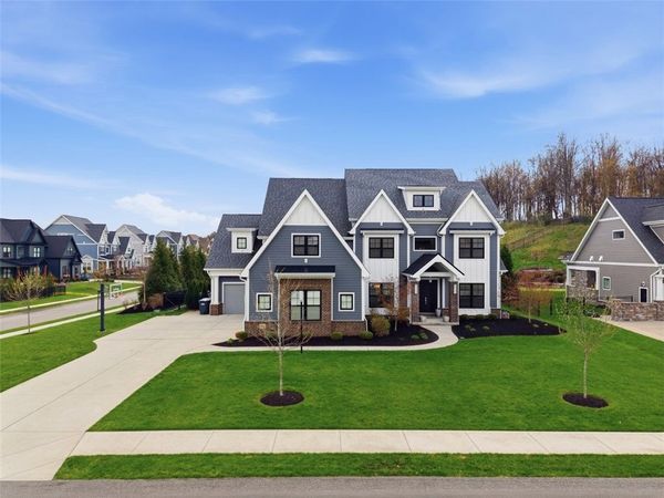 124 Birch Dr, Wexford, PA 15090