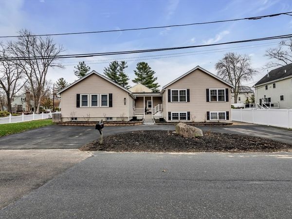 34 Venice, Methuen, MA 01844