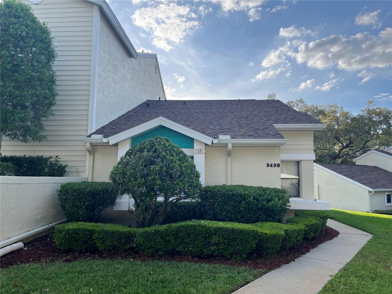 9430 Nakoma Way, Unit 12, Weeki Wachee, FL 34613 Main Photo