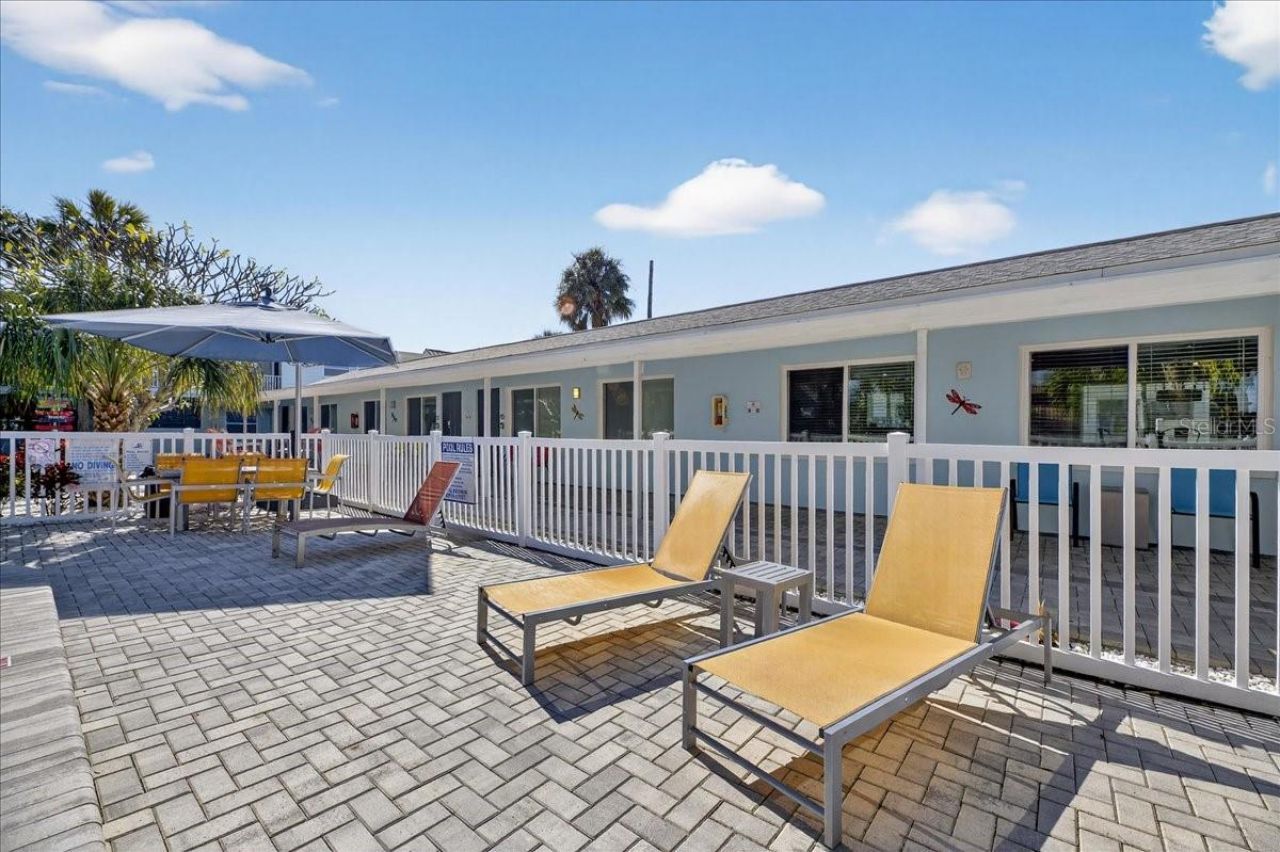 523 72nd Avenue , Saint Pete Beach, FL 33706 Photo