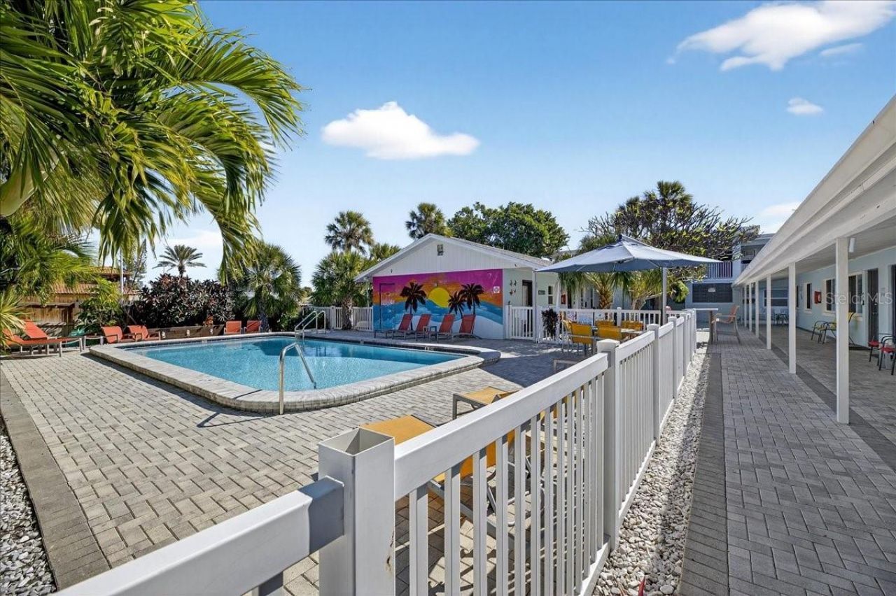 523 72nd Avenue , Saint Pete Beach, FL 33706 Photo