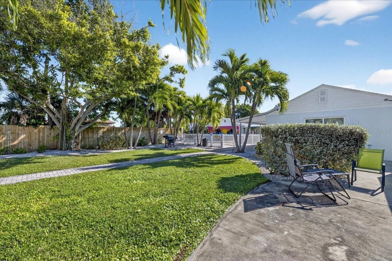 523 72nd Avenue , Saint Pete Beach, FL 33706 Photo