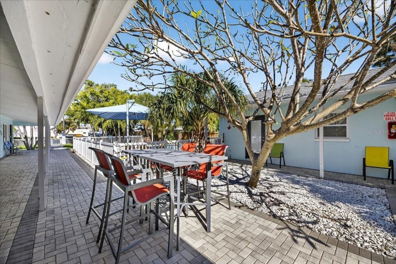 523 72nd Avenue , Saint Pete Beach, FL 33706 Photo