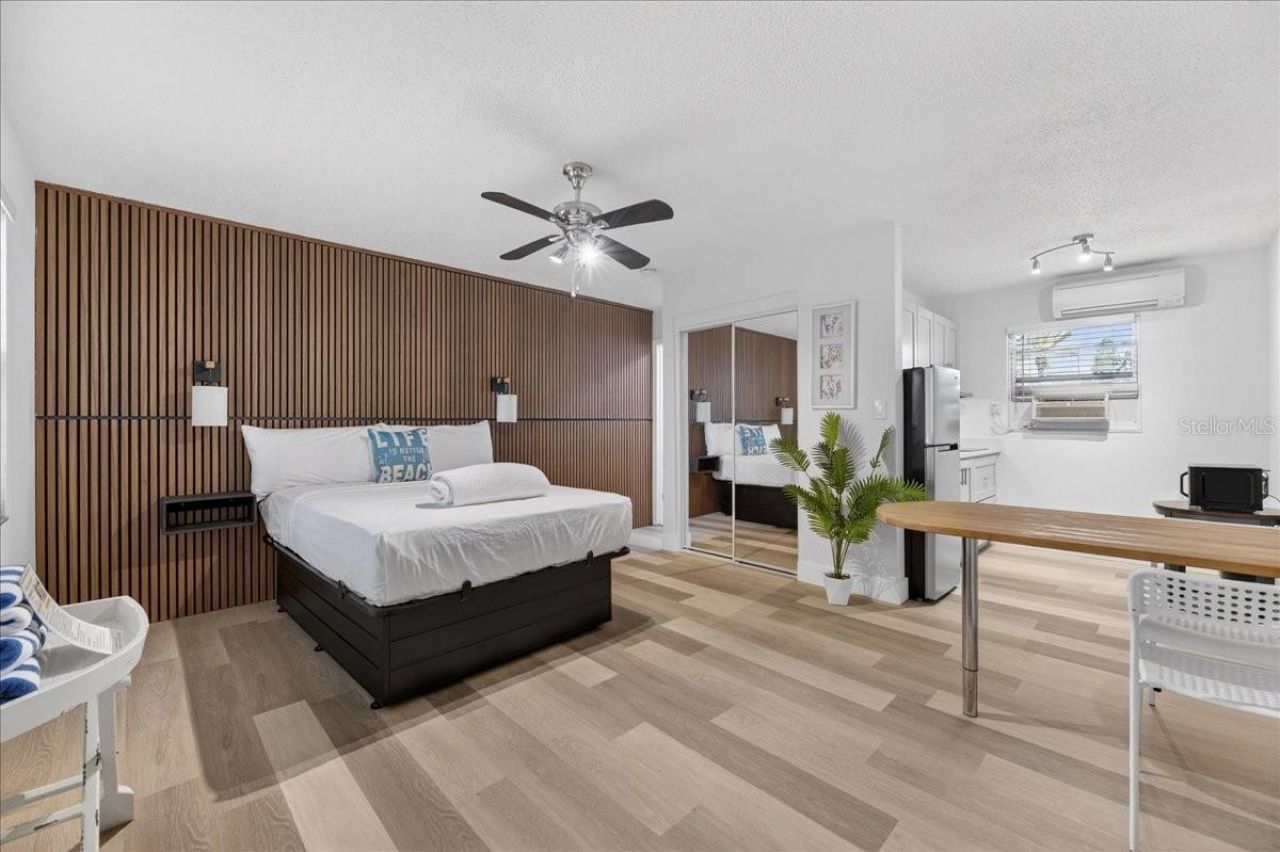 523 72nd Avenue , Saint Pete Beach, FL 33706 Photo