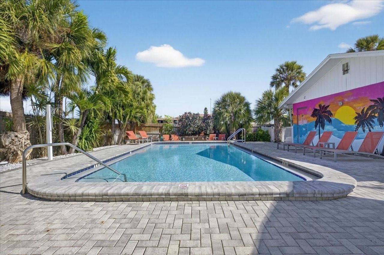 523 72nd Avenue , Saint Pete Beach, FL 33706 Photo