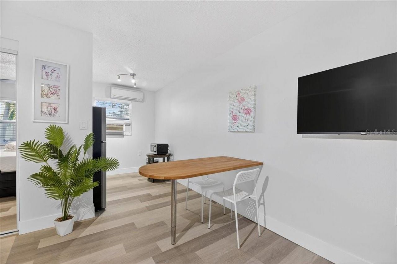 523 72nd Avenue , Saint Pete Beach, FL 33706 Photo