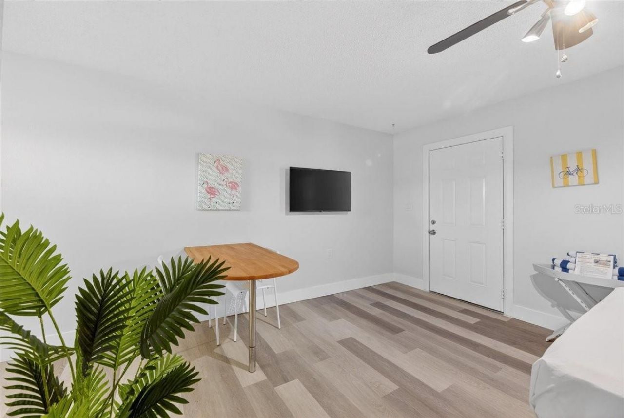 523 72nd Avenue , Saint Pete Beach, FL 33706 Photo