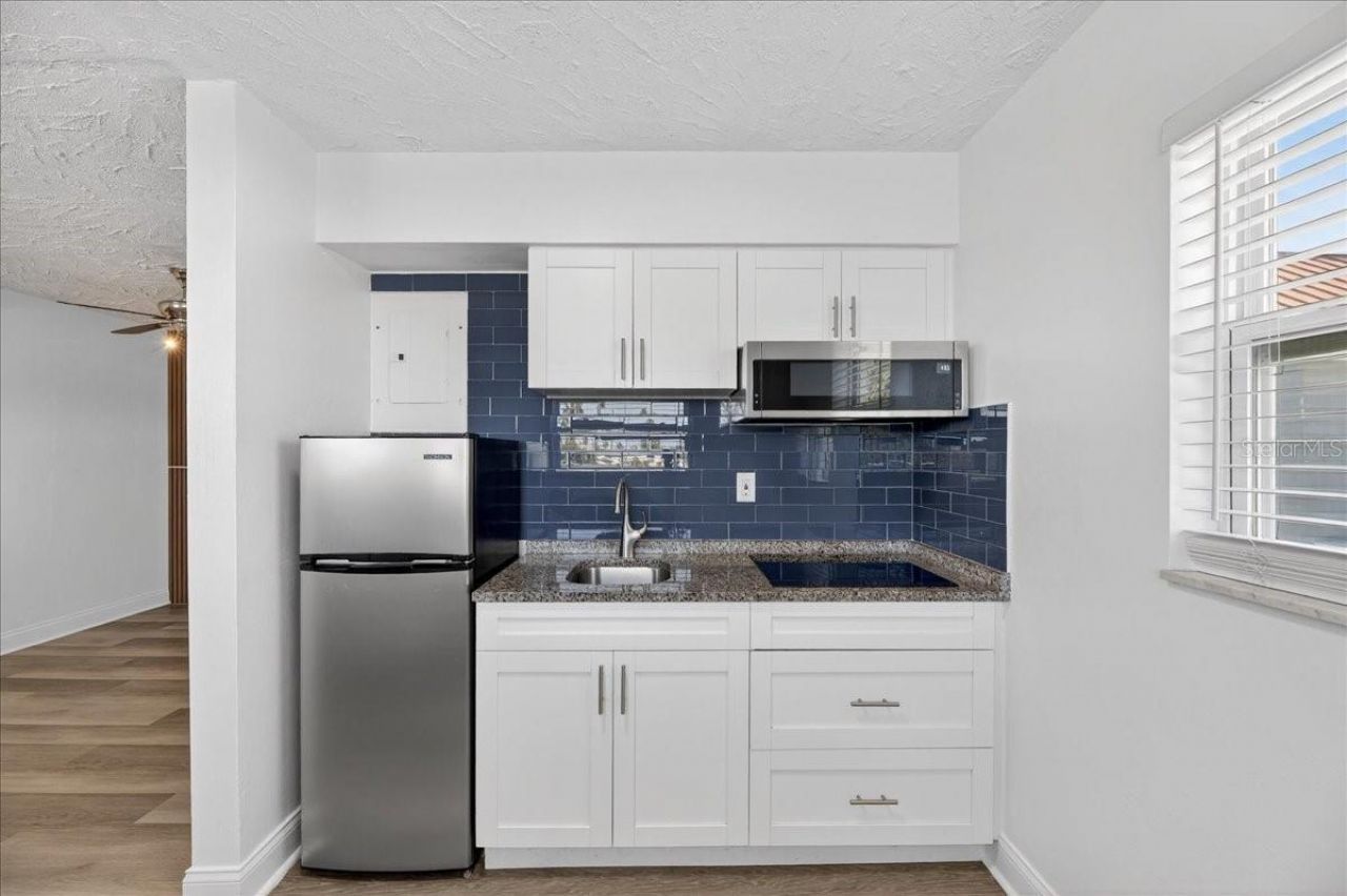 523 72nd Avenue , Saint Pete Beach, FL 33706 Photo