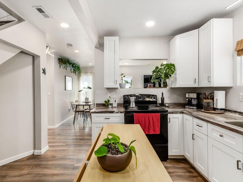 2058 Briarwood Avenue, Columbus, OH 43211 Photo 16