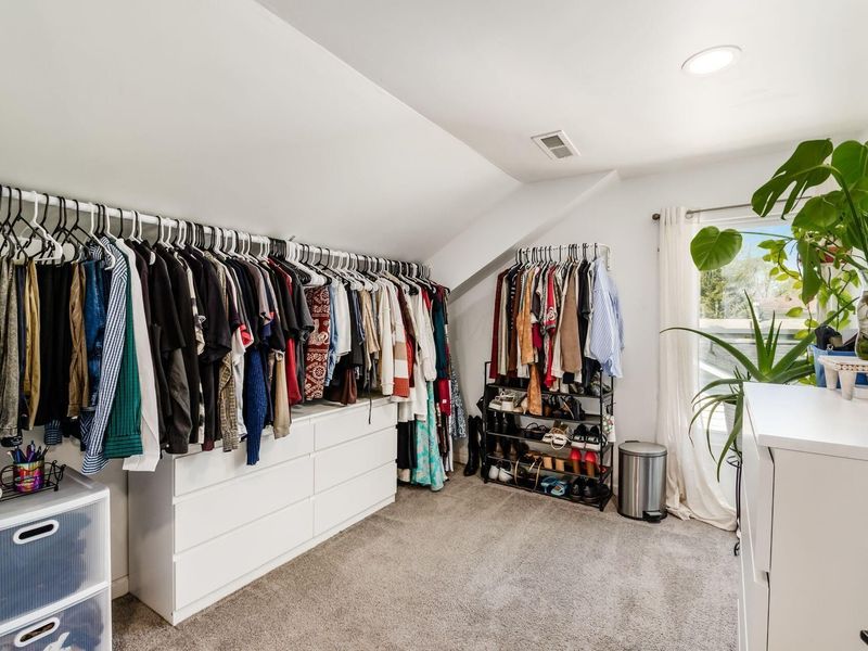 2058 Briarwood Avenue, Columbus, OH 43211 Photo 20