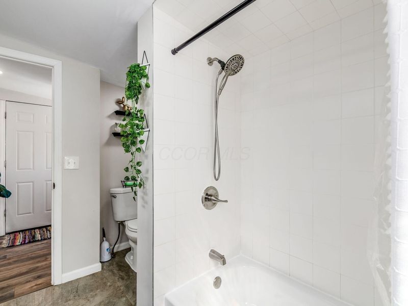 2058 Briarwood Avenue, Columbus, OH 43211 Photo 27