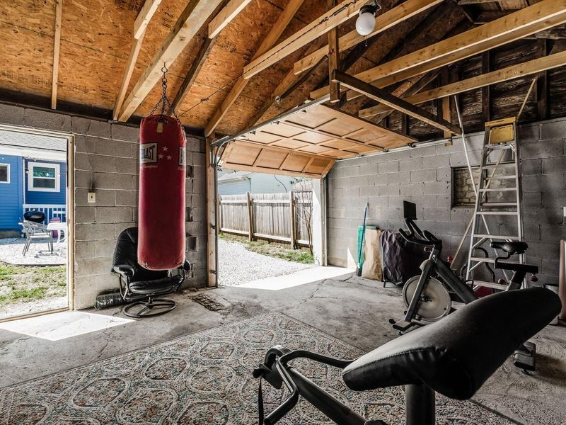 2058 Briarwood Avenue, Columbus, OH 43211 Photo 35